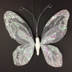 Dekorativ sommerfugl i hvid 