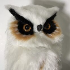 Alternative view of Hvid ugle med blød pels