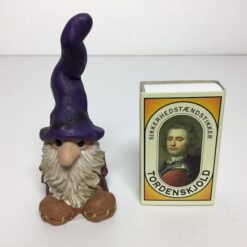 Alternative view of Lille koglenisse lilla hue