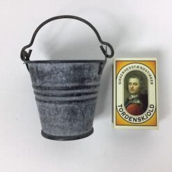 Alternative view of Jern spand i lille størrelse