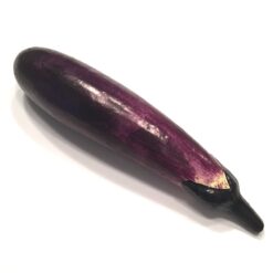 Kunstig aubergine i naturtro størrelse