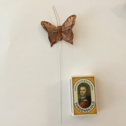 Alternative view of Lille brun dekorativ sommerfugl