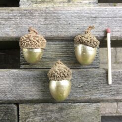 Alternative view of Lille naturtro guld agern