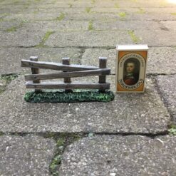 Alternative view of Mini hegn med græsbund