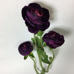 Lilla ranunkel super dekorativ stilk