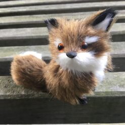 Lille ræv brun farve