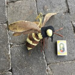 Alternative view of Kæmpe bi til ophæng