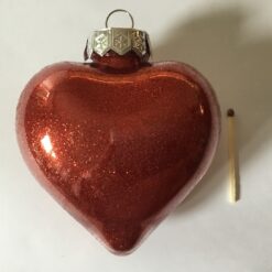 Alternative view of Rødt flot dekorativt hjerte