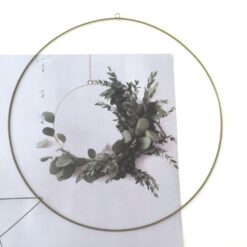 Alternative view of Lille guld metalring ø 30cm