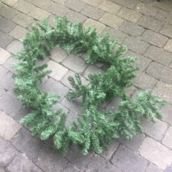 Kunstig flot granguirlande 2,70m