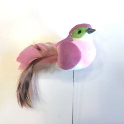 Dekorativ rosa fugl med fjer