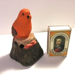 Alternative view of Orange fugl med fløjt