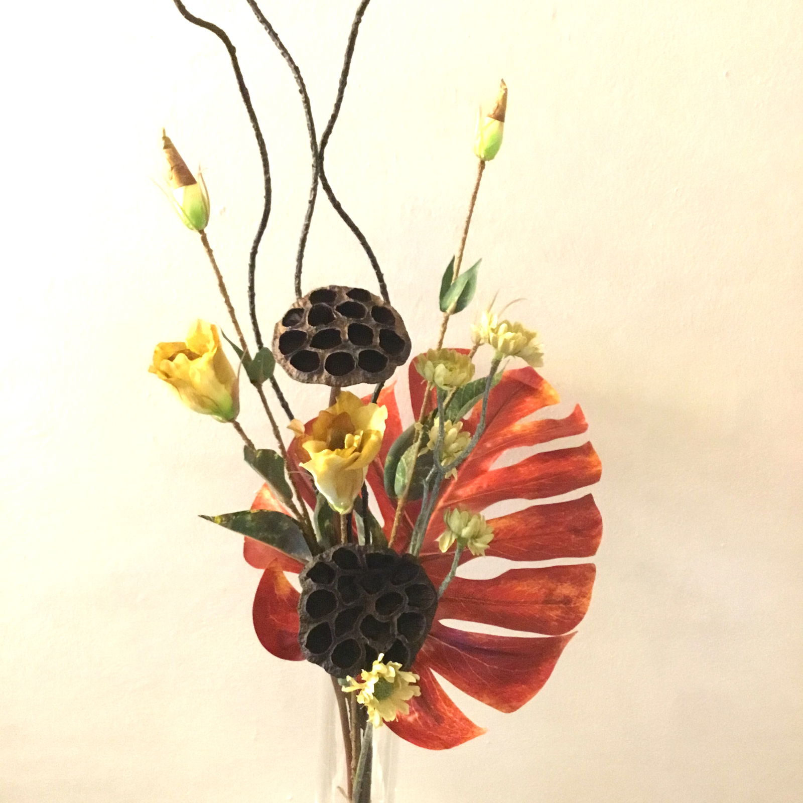 Kunstig håndbundet buket med lotus - Billede 4