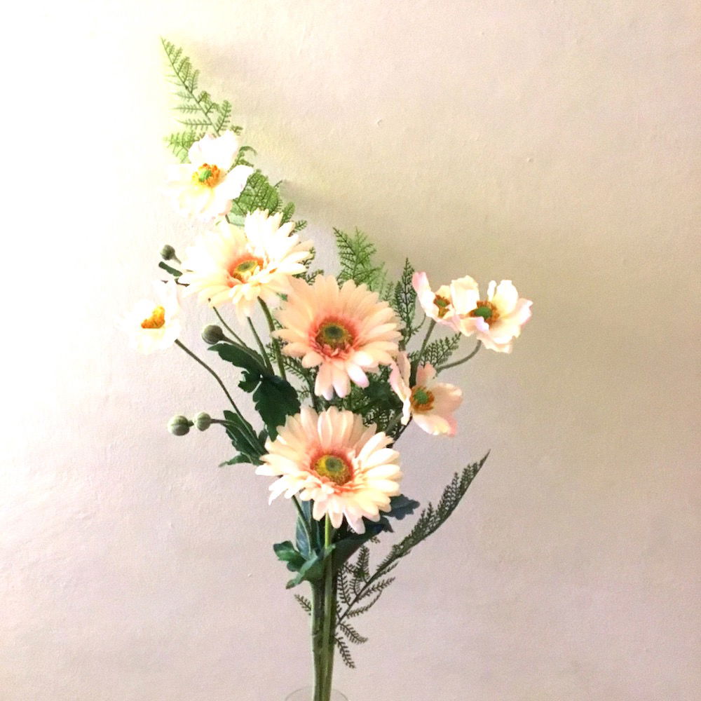 Kunstig håndbundet buket med gerbera - Billede 3