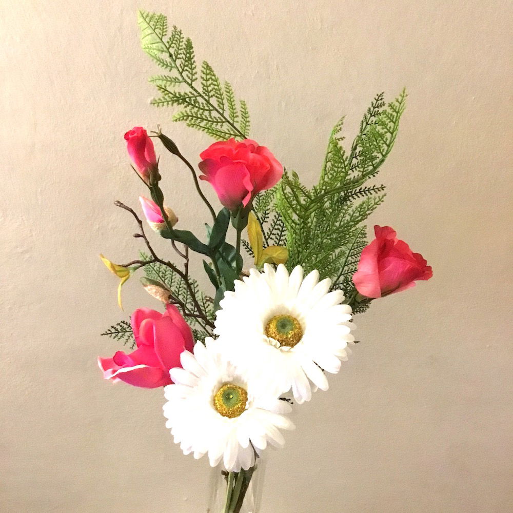 Kunstig håndbundet buket med magnolia - Billede 8