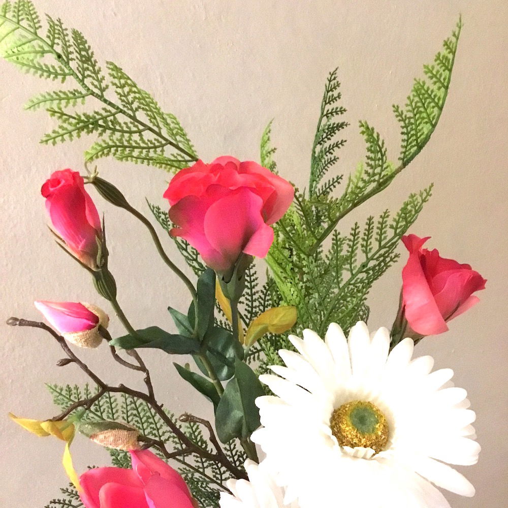 Kunstig håndbundet buket med magnolia - Billede 6