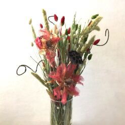 Håndbundet naturlig tørrede blomster